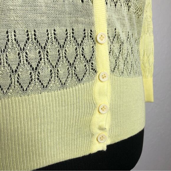Zara Knitwear pale soft yellow open knit crochet button cardigan size Large NWT - Picture 4 of 13